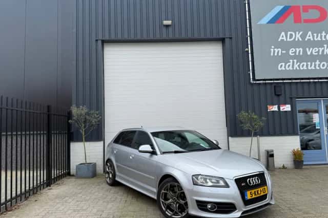 Audi S3 (2009) thumbnail 2