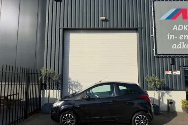 Ford Ka (2009) thumbnail 3
