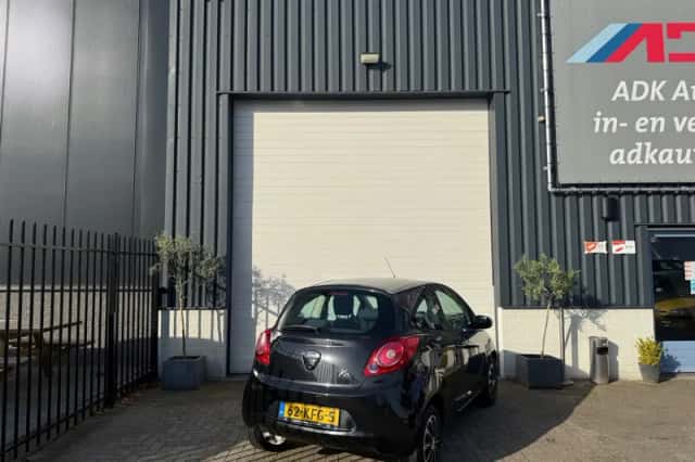 Ford Ka (2009) thumbnail 5
