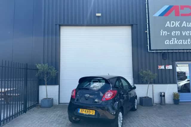 Ford Ka (2010) thumbnail 5