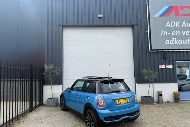 MINI Cooper S (2012) thumbnail 6