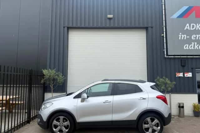 Opel Mokka (2014) thumbnail 3