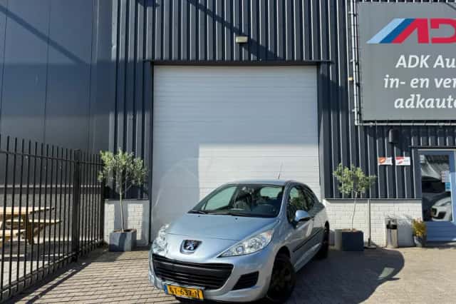 Peugeot 207 (2010) thumbnail 1