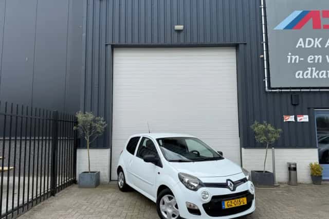 Renault Twingo (2012) thumbnail 2