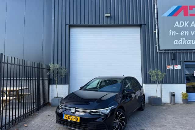 Volkswagen Golf (2020) thumbnail 1