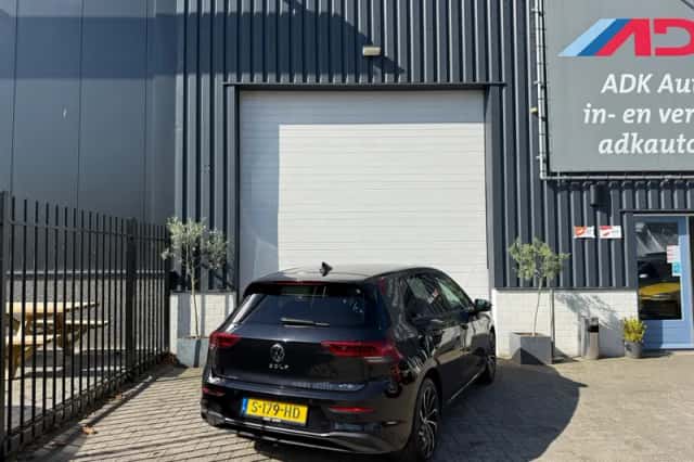 Volkswagen Golf (2020) thumbnail 5