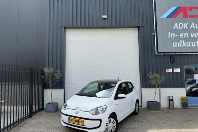 Volkswagen Up! (2012) thumbnail 1