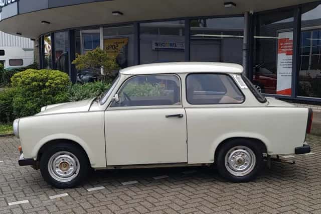 Trabant P601 (1988) thumbnail 3
