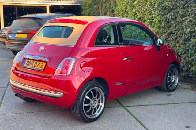 Fiat 500C (2010) thumbnail 3