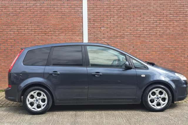 Ford C-Max (2010) thumbnail 5