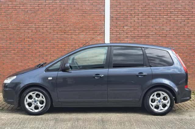 Ford C-Max (2010) thumbnail 6