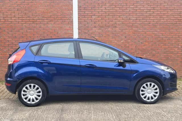 Ford Fiesta (2014) thumbnail 5