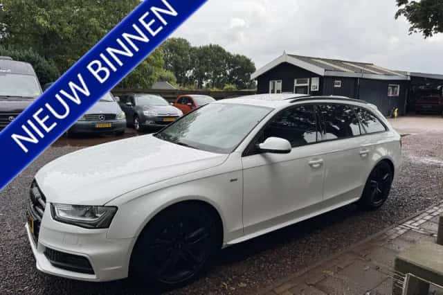 Audi A4 (2015) thumbnail 3
