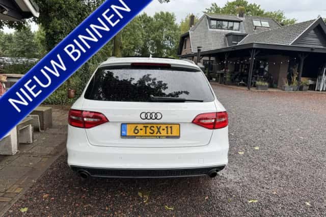 Audi A4 (2015) thumbnail 4