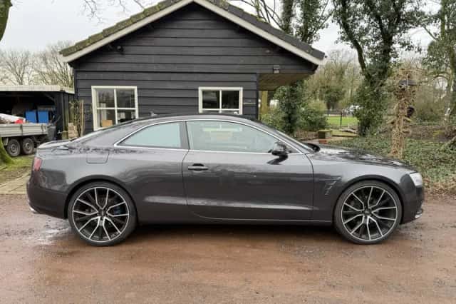 Audi A5 (2012) thumbnail 6