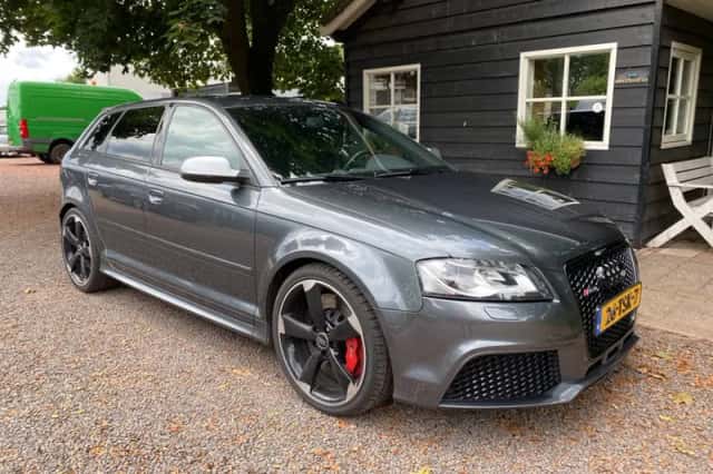 Audi RS3 (2012) thumbnail 1