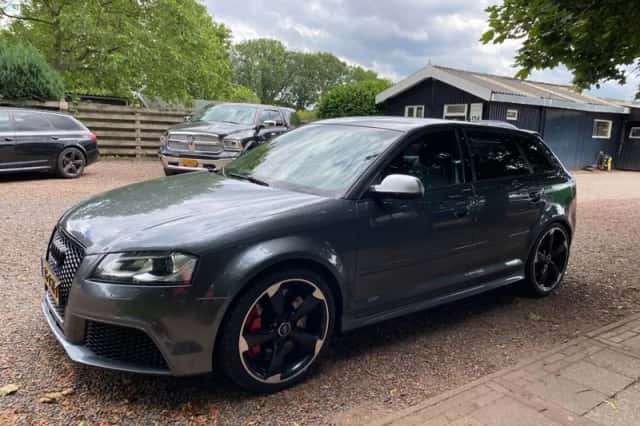 Audi RS3 (2012) thumbnail 3