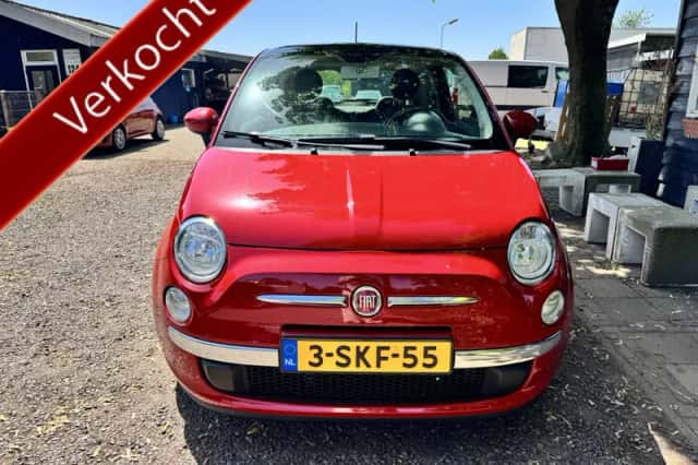 Fiat 500 (2013) thumbnail 2