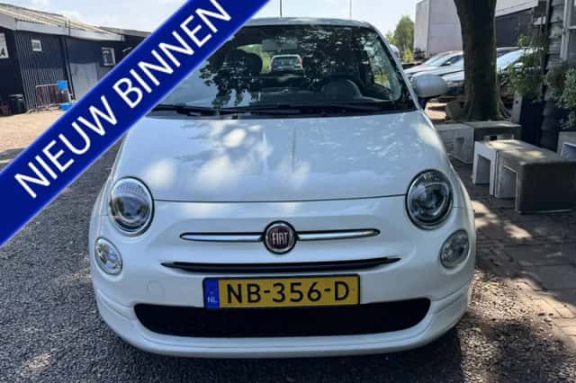 Fiat 500 (2016) thumbnail 2