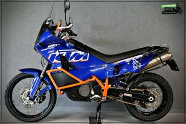 KTM 990 (2012) thumbnail 1