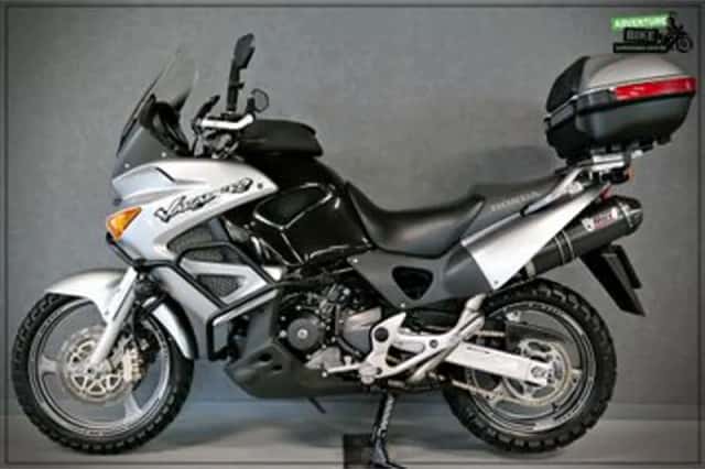 Honda XL (2003) thumbnail 1