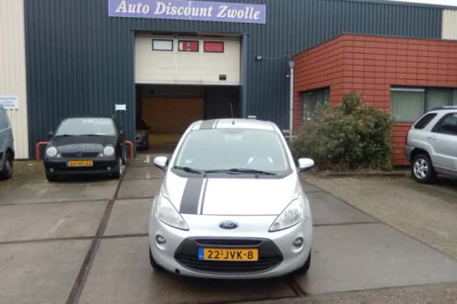 Ford Ka (2009) thumbnail 2