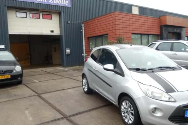 Ford Ka (2009) thumbnail 3