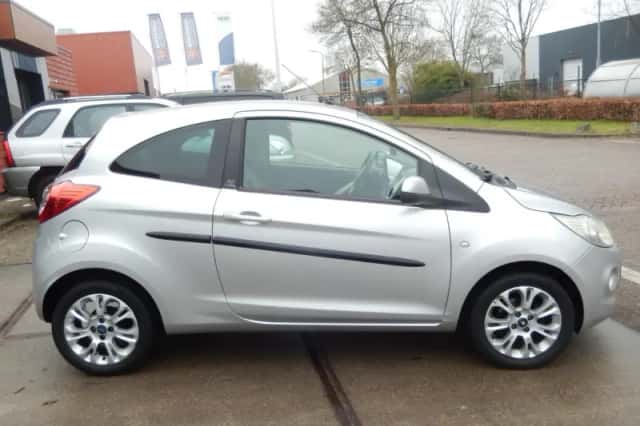 Ford Ka (2009) thumbnail 4