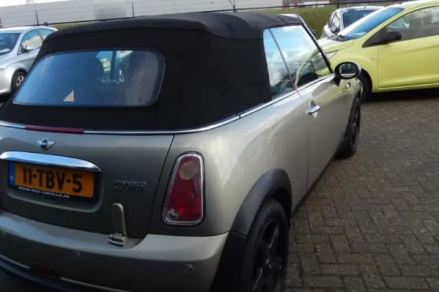 MINI Mini (2007) thumbnail 5