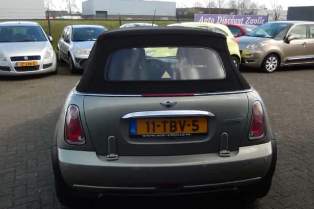 MINI Mini (2007) thumbnail 6