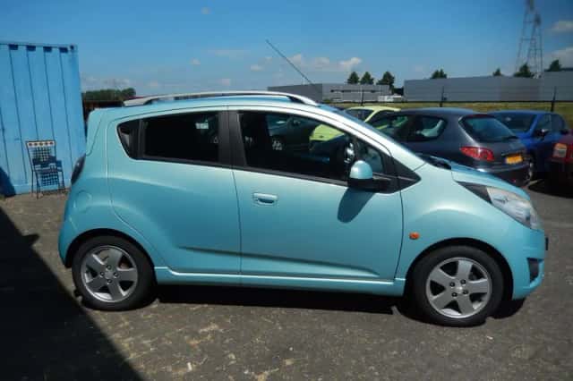 Chevrolet Spark (2010) thumbnail 4