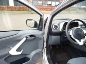 Ford Ka (2009) thumbnail 9