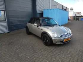 MINI Cabrio (2007) thumbnail 3