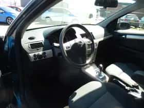 Opel Astra (2007) thumbnail 11