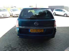 Opel Astra (2007) thumbnail 6