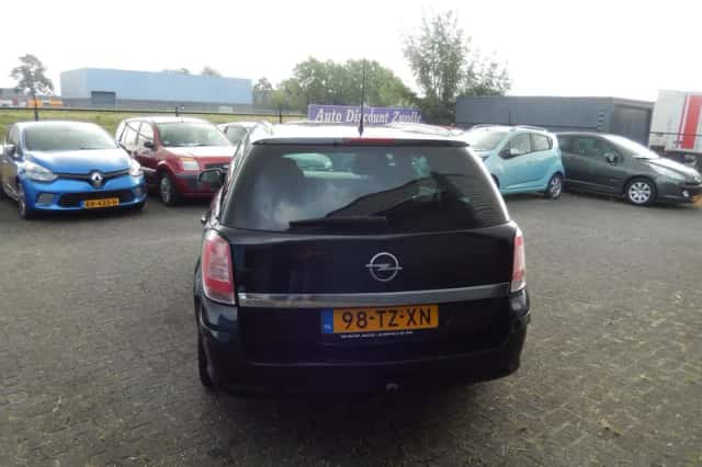 Opel Astra (2007) thumbnail 6