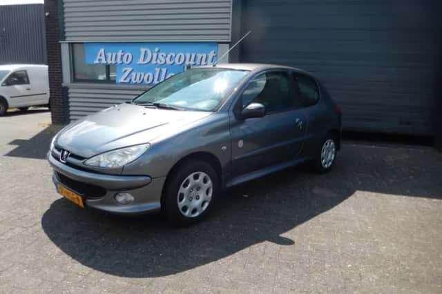 Peugeot 206 (2009) thumbnail 1
