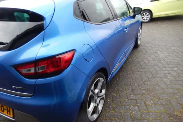 Renault Clio (2013) thumbnail 5