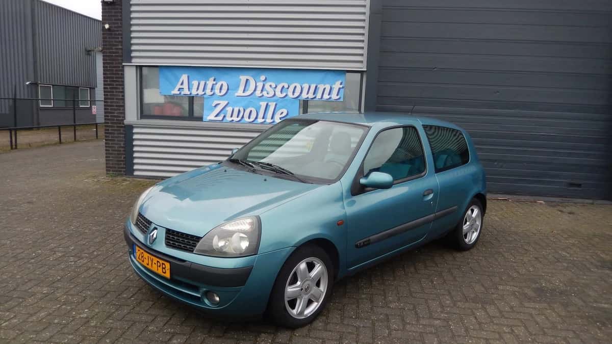 Renault Clio (2002) — foto 1