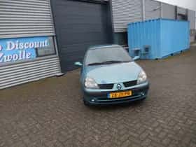 Renault Clio (2002) thumbnail 2
