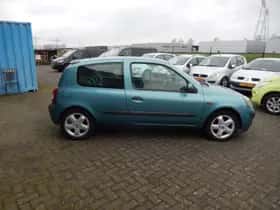 Renault Clio (2002) thumbnail 4