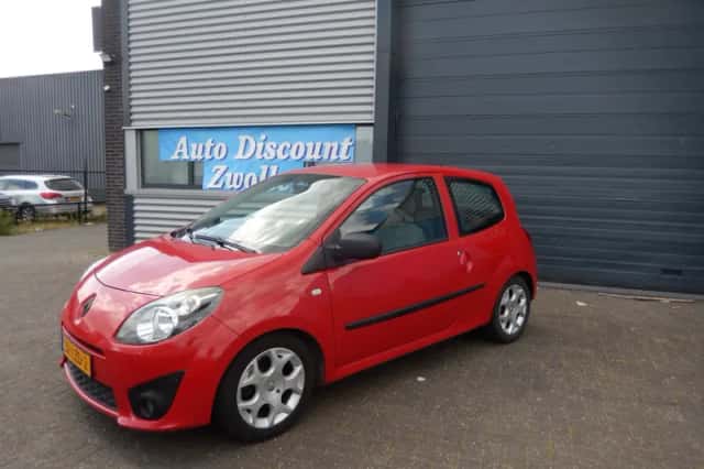 Renault Twingo (2010) thumbnail 1