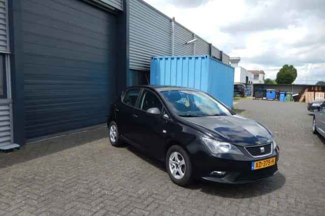 SEAT Ibiza (2012) thumbnail 3