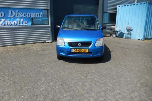 Suzuki Wagon R+ (2000) thumbnail 2