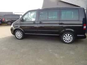 Volkswagen Multivan (2007) thumbnail 2