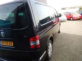 Volkswagen Multivan (2007) thumbnail 3