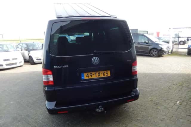 Volkswagen Multivan (2007) thumbnail 6