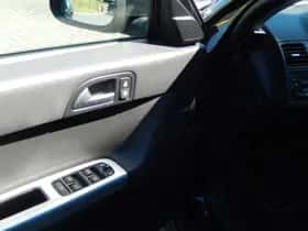 Volvo S40 (2011) thumbnail 11