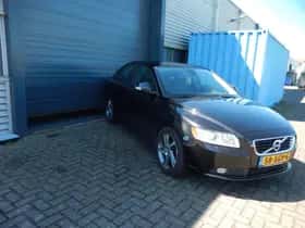 Volvo S40 (2011) thumbnail 3