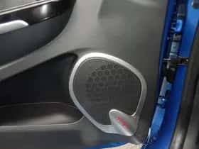 Renault Clio (2013) thumbnail 17